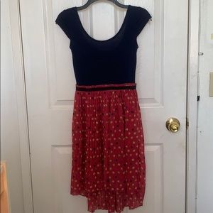 Scoop neck polka dot dress